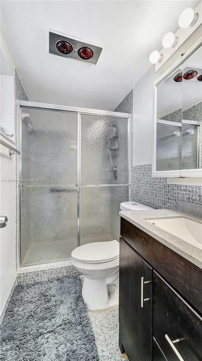 APT-103 - 1101 Hillcrest Ct, Condo with 2 bedrooms, 2 bathrooms and null parking in Hollywood FL | Image 21