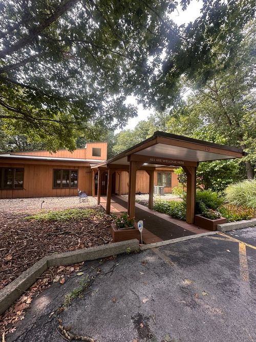 70 Sycamore Dr, Park Forest, IL, 60466-2602 | Card Image