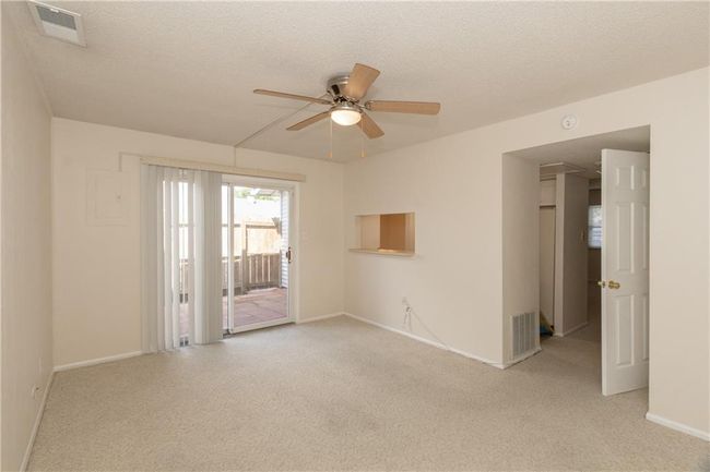 2080 Miracle Dr, Condo with 3 bedrooms, 2 bathrooms and null parking in Columbus IN | Image 8