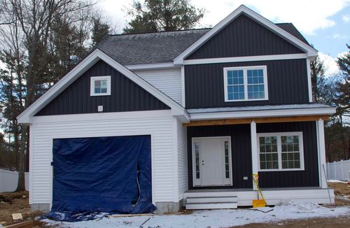 144 S Mast St, Goffstown, NH, 03045-2197 | Card Image