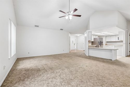 6540 Foxmoor Dr, ZEPHYRHILLS, FL, 33542-0613 | Card Image