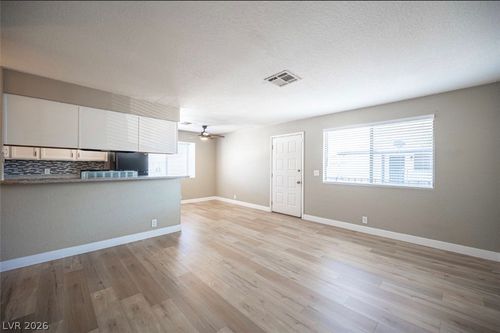 apt-4-5336 Mancos Ct, Las Vegas, NV, 89119-2660 | Card Image