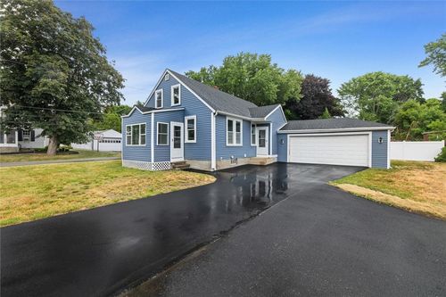 3507 Mendon Road, Cumberland, RI, 02864 | Card Image