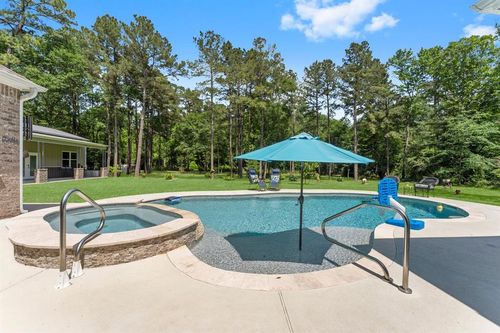 262 Fire Sky Rd, Huntsville, TX, 77340-1148 | Card Image