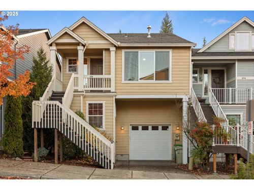 384 Sw 105th Ter, Portland, OR, 97225-6984 | Card Image