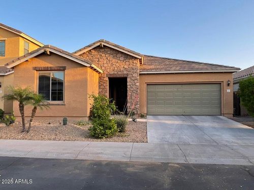 61 W Hackberry Dr, Chandler, AZ, 85248-4009 | Card Image