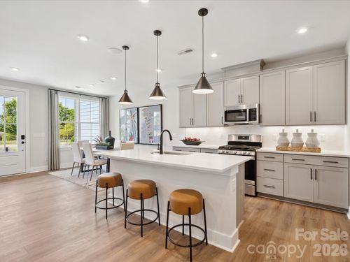 316 Ardmore Dr, Belmont, NC, 28012-8801 | Card Image