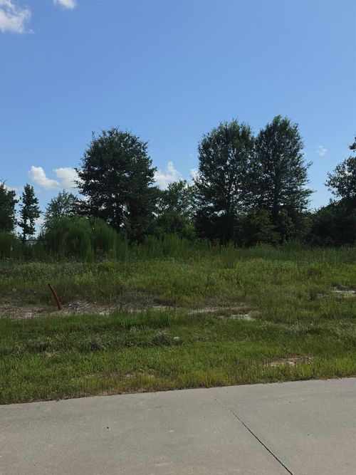 72 Road 5262a, Cleveland, TX, 77327-3985 | Card Image