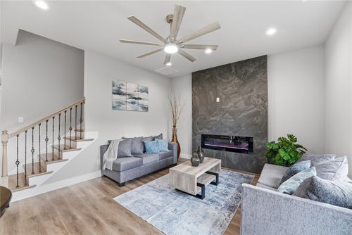 115 Church St, Waxahachie, TX, 75165-4309 | Card Image