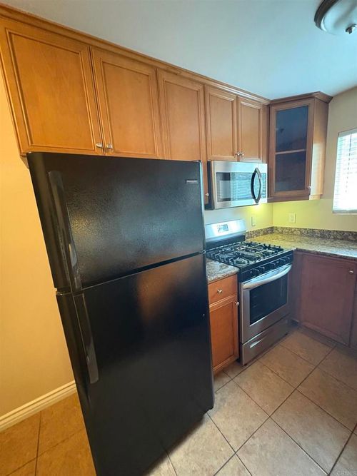 119-195 Avenida Descanso, Oceanside, CA, 92057-5802 | Card Image