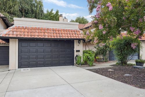 54 Grande Paseo, San Rafael, CA, 94903-1548 | Card Image