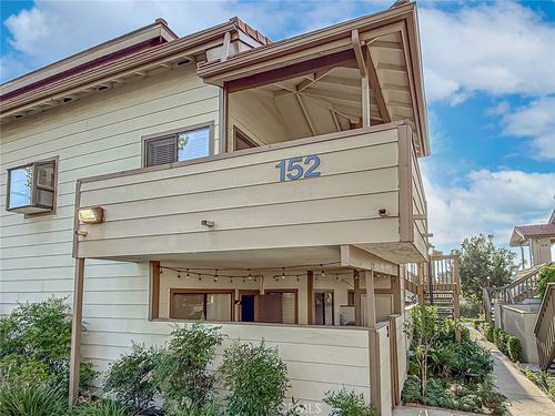 8-152 Maegan Pl, Thousand Oaks, CA, 91362-2754 | Card Image