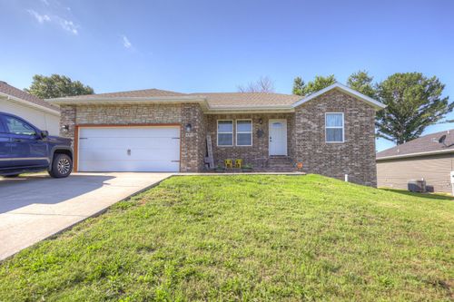 403 Penzance St, Monett, MO, 65708-1085 | Card Image