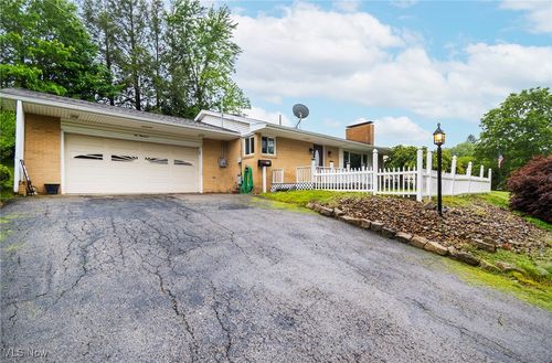 600 Elson St, East Liverpool, OH, 43920-1441 | Card Image