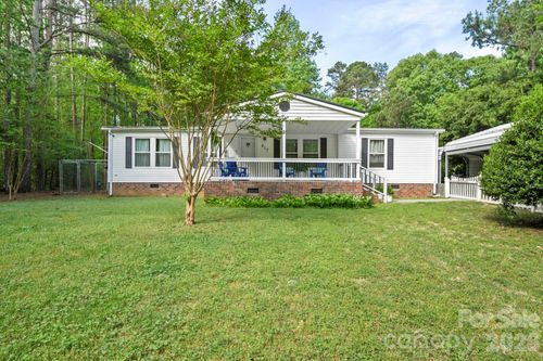 417 Old Tulip Farm Rd, Salisbury, NC, 28147-6723 | Card Image