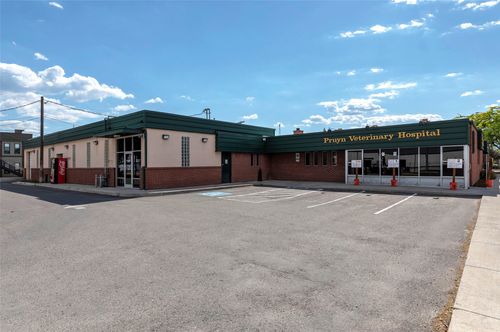 2501 S Russell St, Missoula, MT, 59801-7917 | Card Image