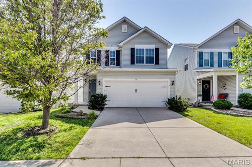 118 Shire Dr, Lake St Louis, MO, 63367-4804 | Card Image