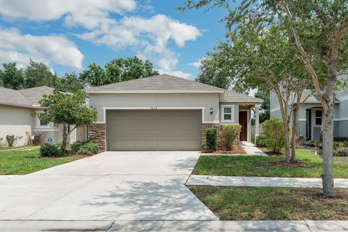 7608 Sunshine Bridge Ave, GIBSONTON, FL, 33534-5695 | Card Image
