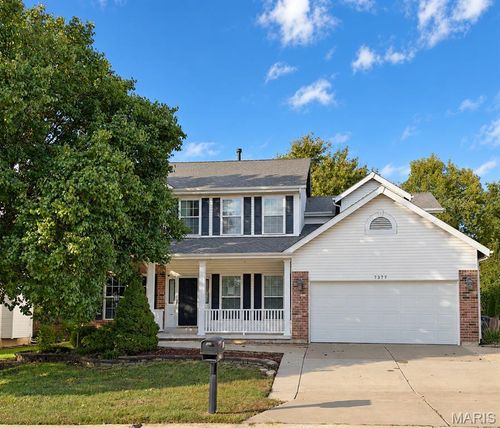 7377 Little Oaks Dr, O Fallon, MO, 63368-6103 | Card Image