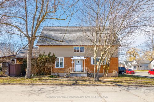 279 Gilmore Rd, Fort Erie, ON, L2A2M7 | Card Image