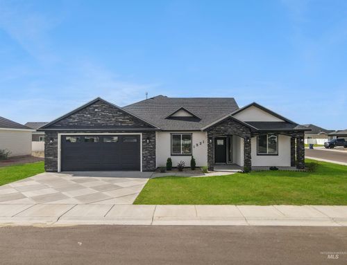 1521 Lavender Dr, Rupert, ID, 83350-2090 | Card Image