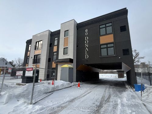 204-60 Donald St, Barrie, ON, L4N1E3 | Card Image