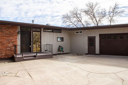 2807 Huckleberry Dr, Great Falls, MT, 59404-3643 | Card Image