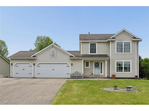 137 Kruger Ln, Ellsworth, WI, 54011-4878 | Card Image
