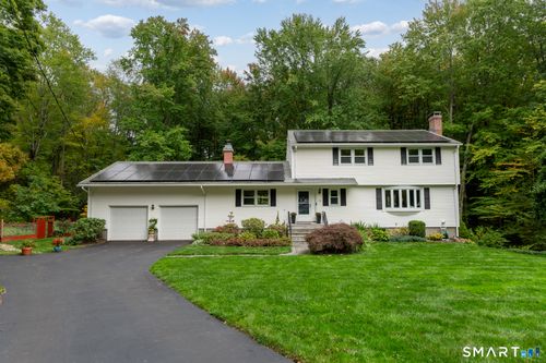28 Springbrook Rd, Avon, CT, 06001-2925 | Card Image