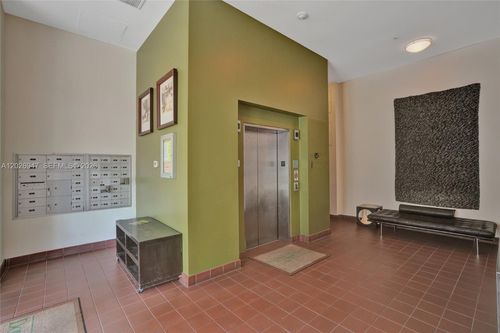 c410-7275 Sw 90th St, Miami, FL, 33156-8306 | Card Image