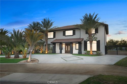 2372 Stallion Dr, Norco, CA, 92860 | Card Image
