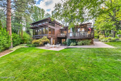 2040 Parkridge Cir, Reno, NV, 89509-5720 | Card Image