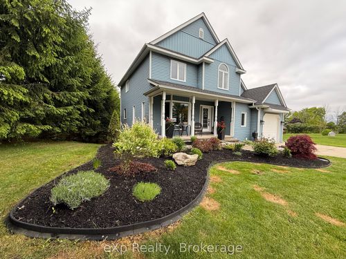 3 Gray Crt, Mildmay, ON, N0G2J0 | Card Image