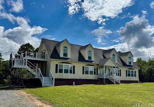 285 Brady Way, Clarksville, VA, 23927-2249 | Card Image