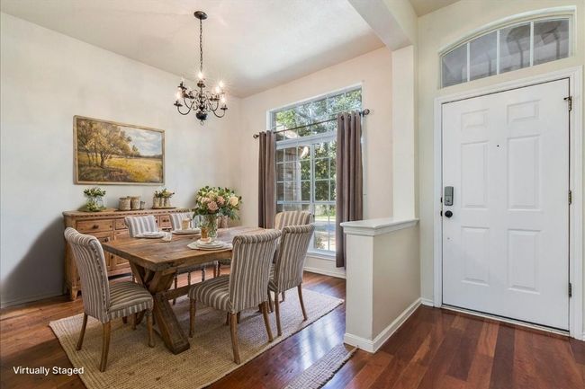 Virtually Staged as Dining Area | Image 7