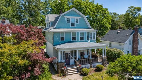 5 Myrtle Ave, Caldwell, NJ, 07006-5009 | Card Image