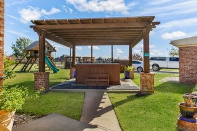 1121 Foolish Pleasure Dr, House other with 5 bedrooms, 3 bathrooms and null parking in Terrell TX | Image 8