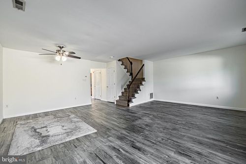 194 Yorktown Blvd, HAMMONTON, NJ, 08037-2101 | Card Image