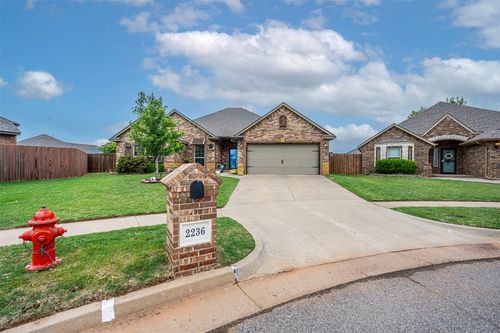 2236 Timber Ridge, Yukon, OK, 73099 | Card Image