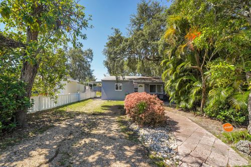 2620 Harding St, Hollywood, FL, 33020-1943 | Card Image
