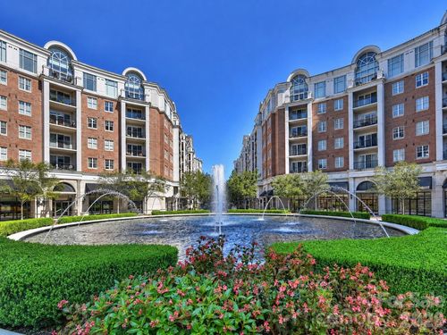 4625 Piedmont Row Dr, Charlotte, NC, 28210-4285 | Card Image
