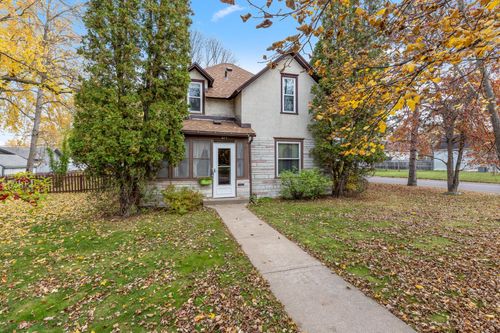 923 Se 11th St, Brainerd, MN, 56401-4109 | Card Image