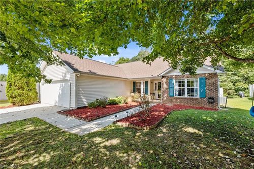 6424 Highland Oak Dr, Greensboro, NC, 27410-9285 | Card Image