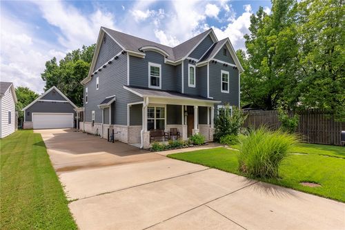 223 E Prospect St, Fayetteville, AR, 72701-2132 | Card Image