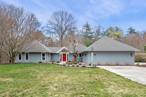 11 Brentwood Way, Ipswich, MA, 01938-1176 | Card Image