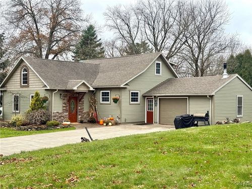 7 View Rd, Pulaski, NY, 13142-4010 | Card Image