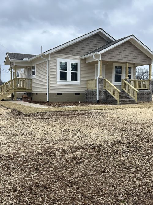 125 Front St N, Cowan, TN, 37318-3127 | Card Image