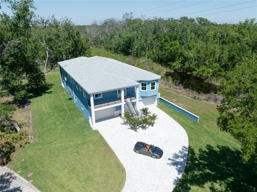 1033 Hammock Cir, Tarpon Springs, FL, 34688-8808 | Card Image