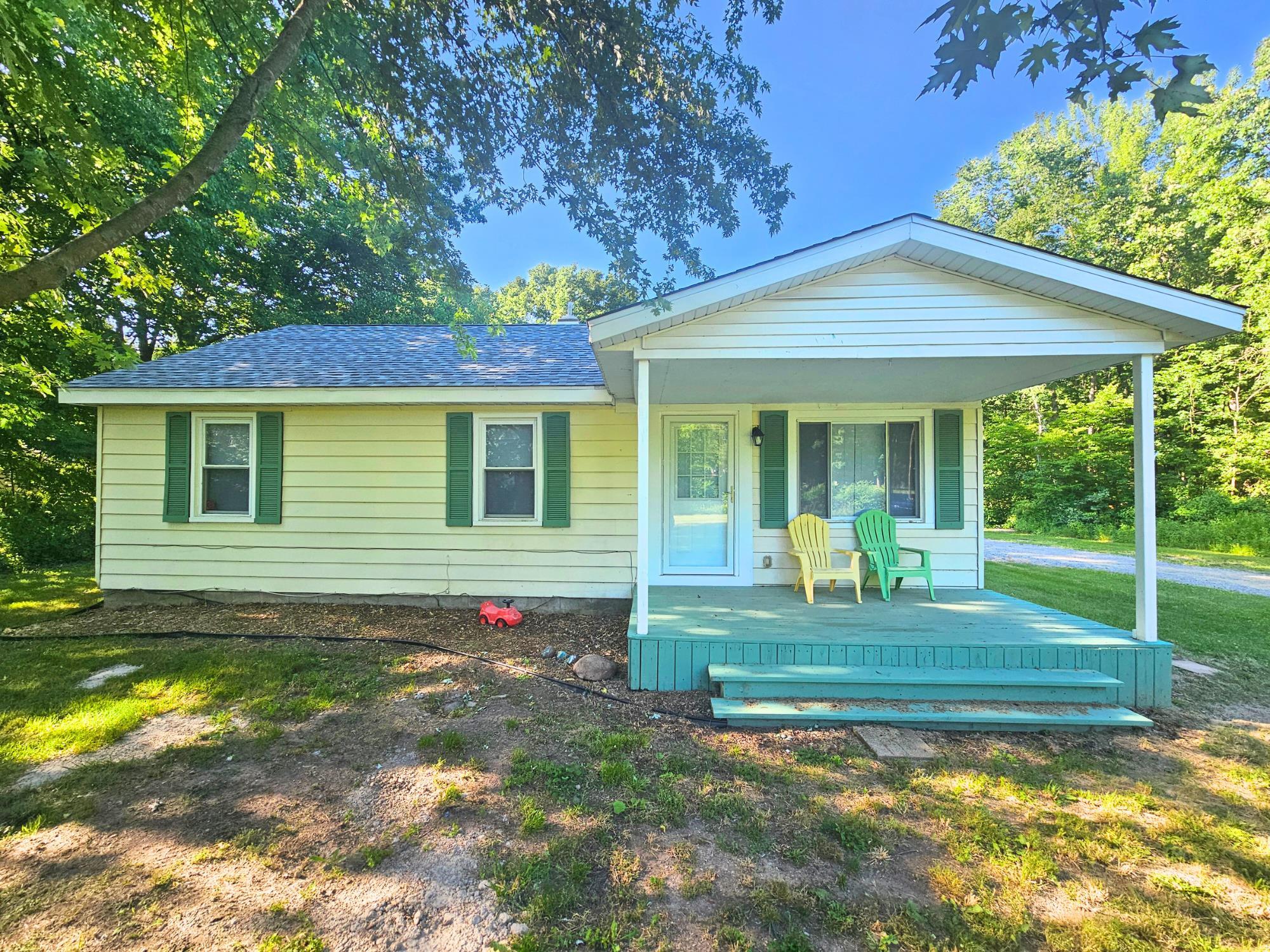 Barnes Rd, Millington, MI 48746