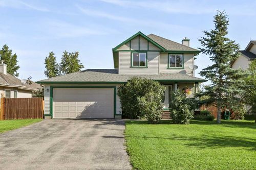 108 1 Avenue Se, Langdon, AB, T0J1X1 | Card Image